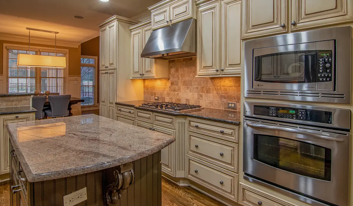 Countertops by McKelvey Designs — Houston-area remodeling project example