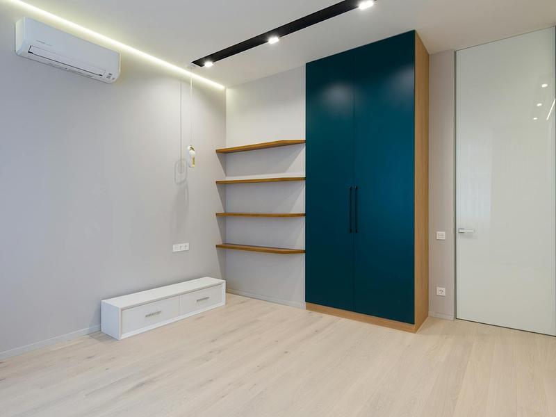 Spa-Style Primary Bathroom in Cinco Ranch